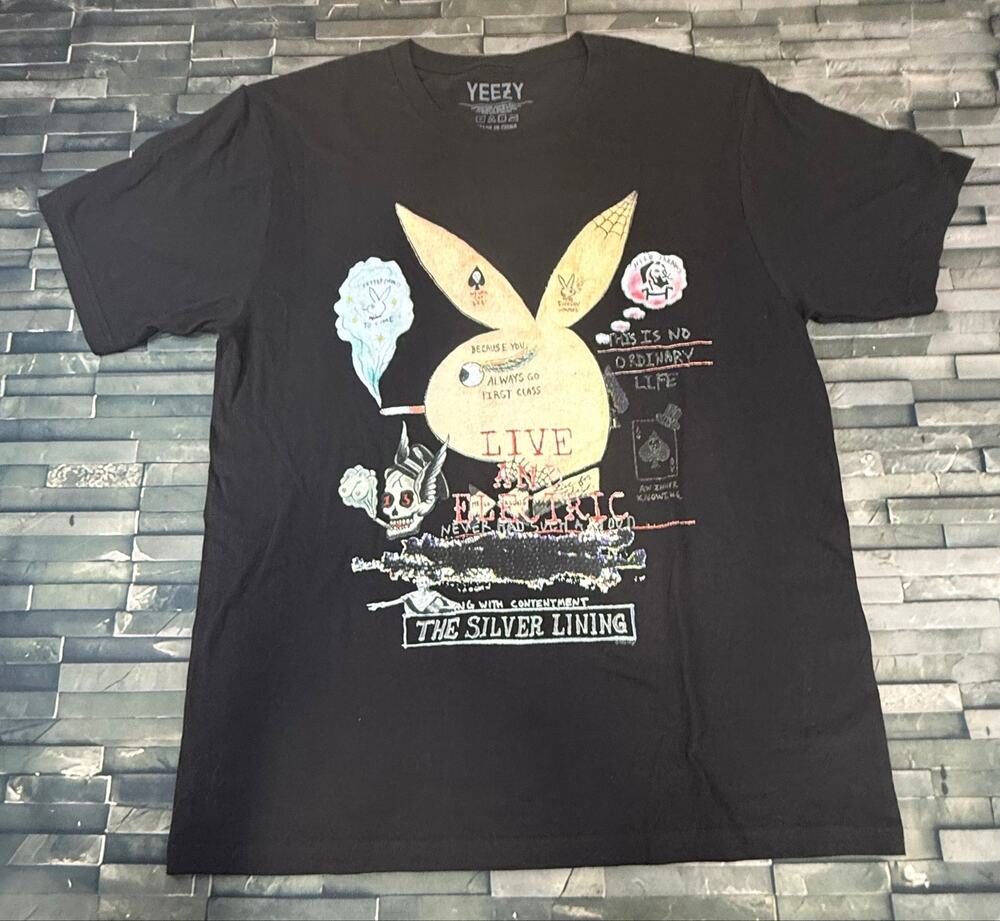 Yeezy Friends & Family sliver Lining Wes Black Tee - M